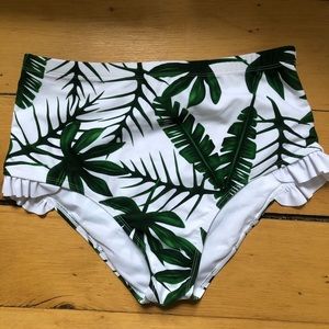 Coral Reef Swim Mid-Rise Medium